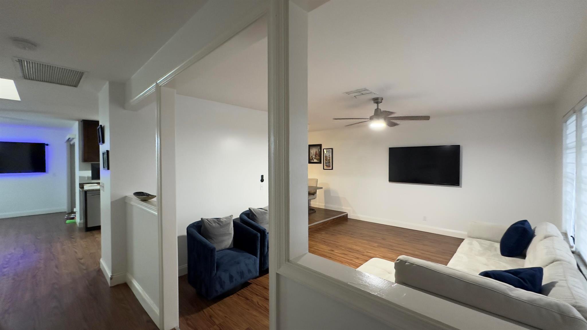 LONE PINE ESTATES PLATS 4 AND 5 - Residential Lease