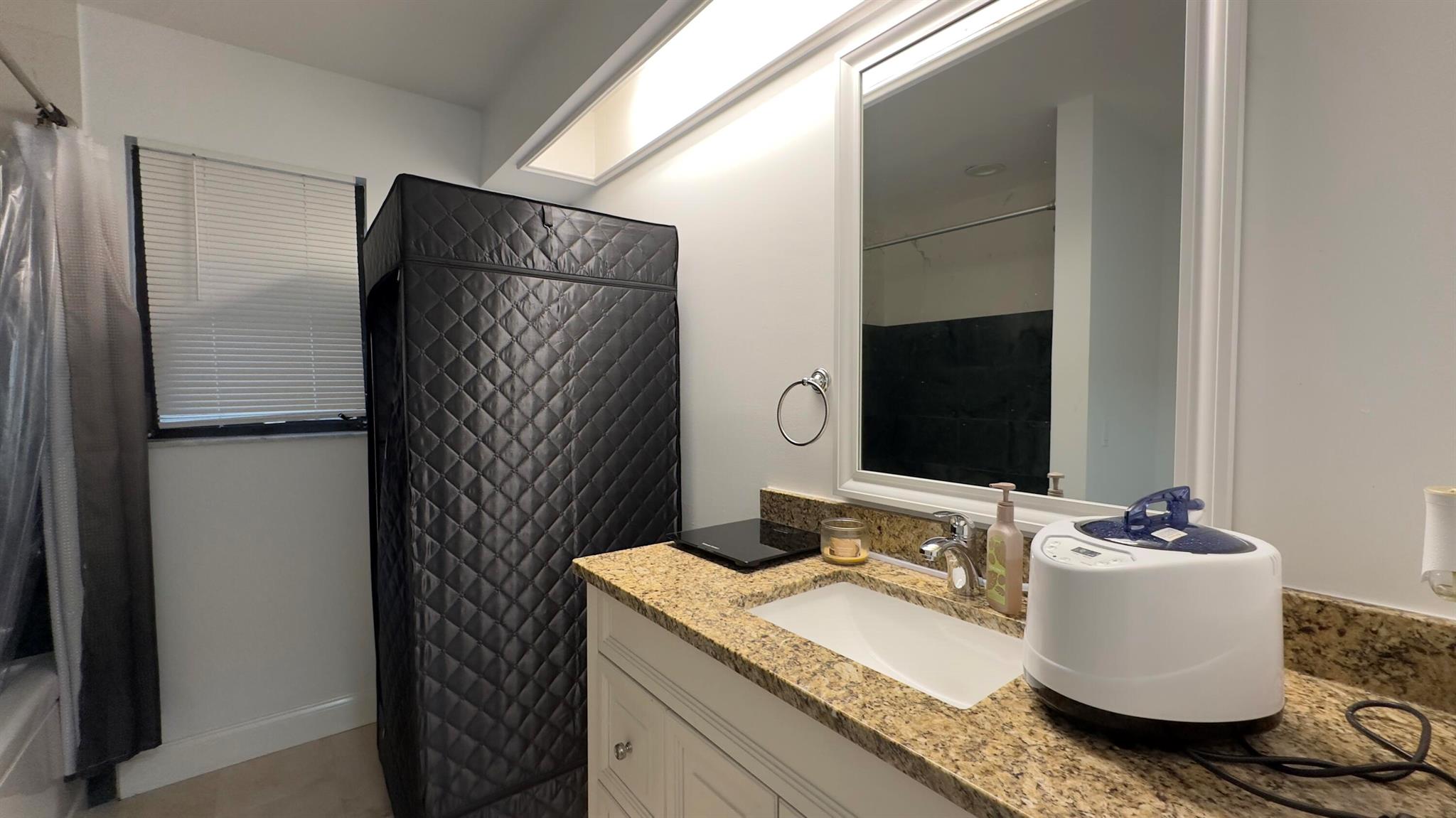 LONE PINE ESTATES PLATS 4 AND 5 - Residential Lease