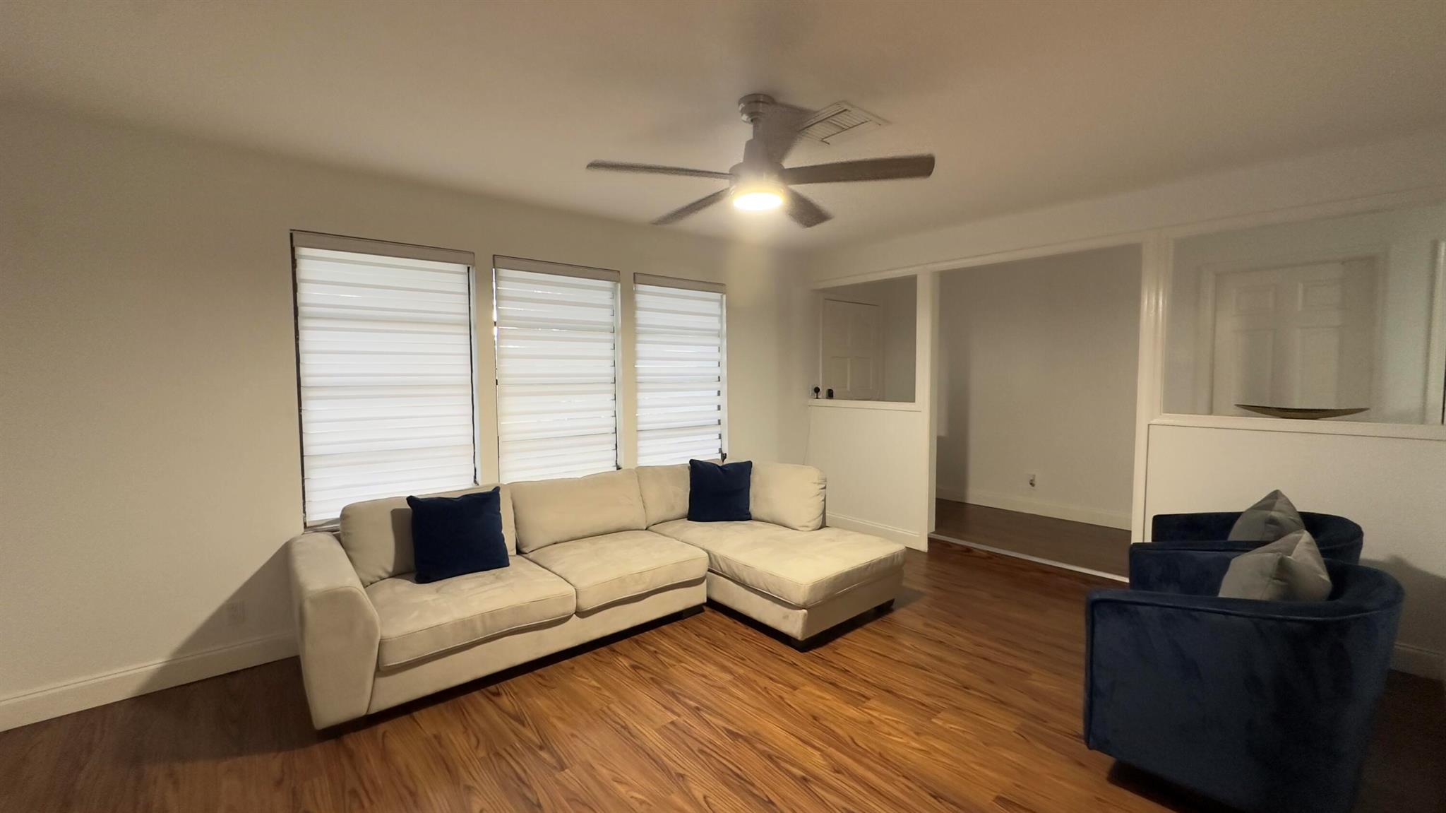 LONE PINE ESTATES PLATS 4 AND 5 - Residential Lease