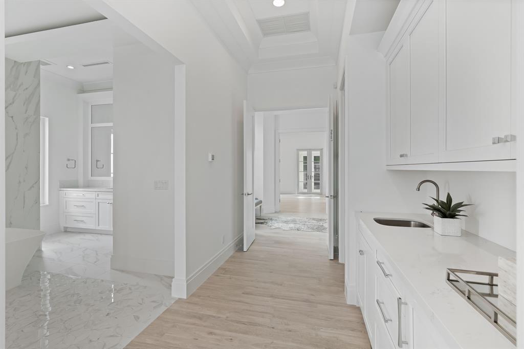 Paradise Point - Residential