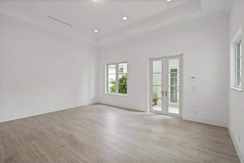 Paradise Point - Residential