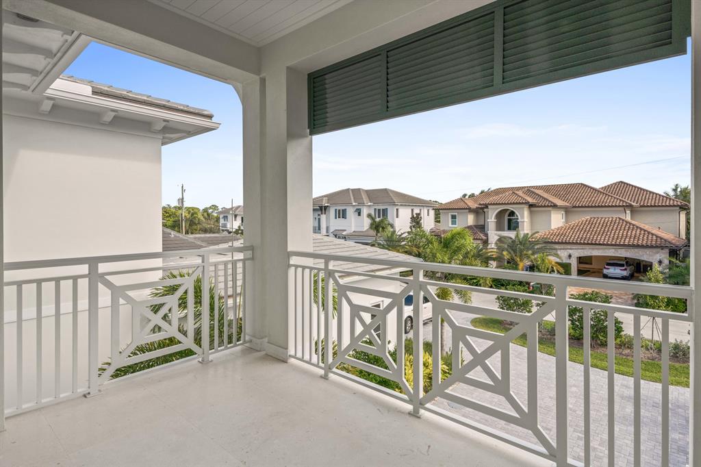 Paradise Point - Residential