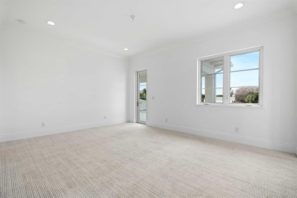 Paradise Point - Residential