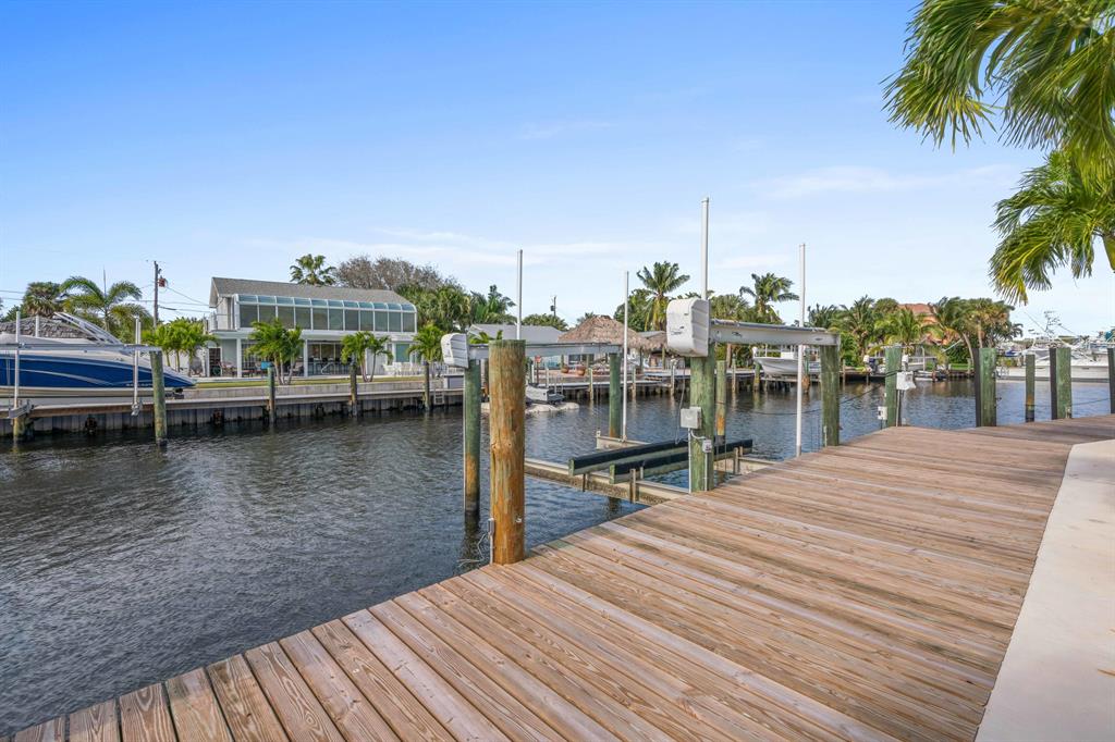 Paradise Point - Residential