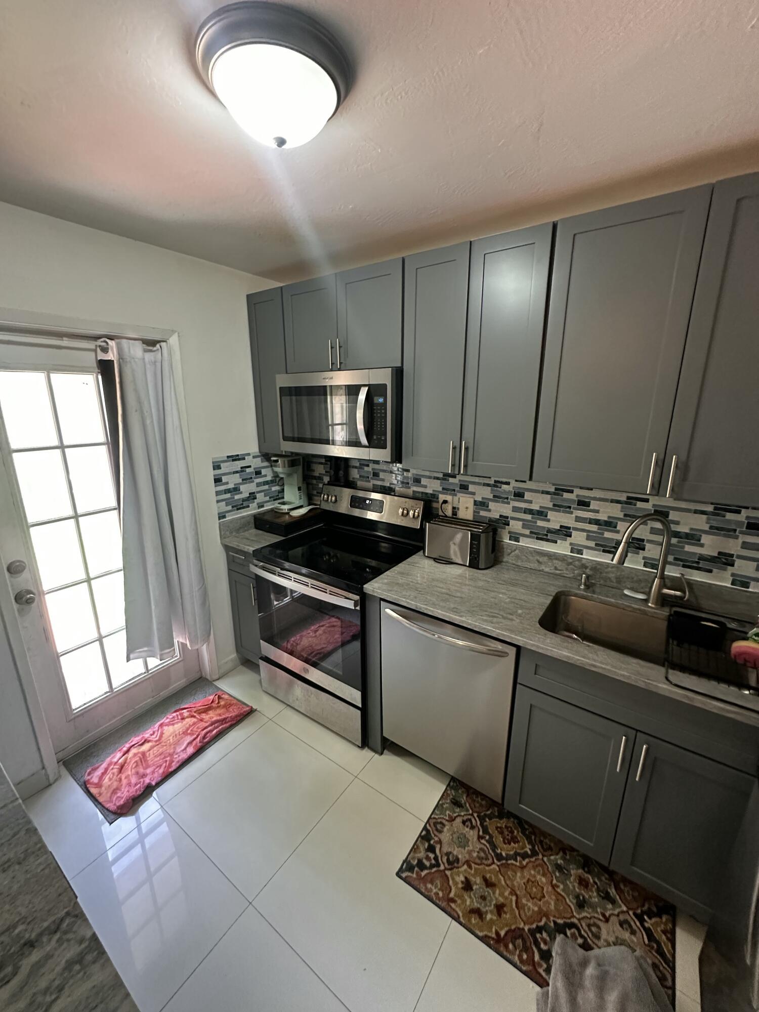 AVALON GARDEN ESTATES - Residential