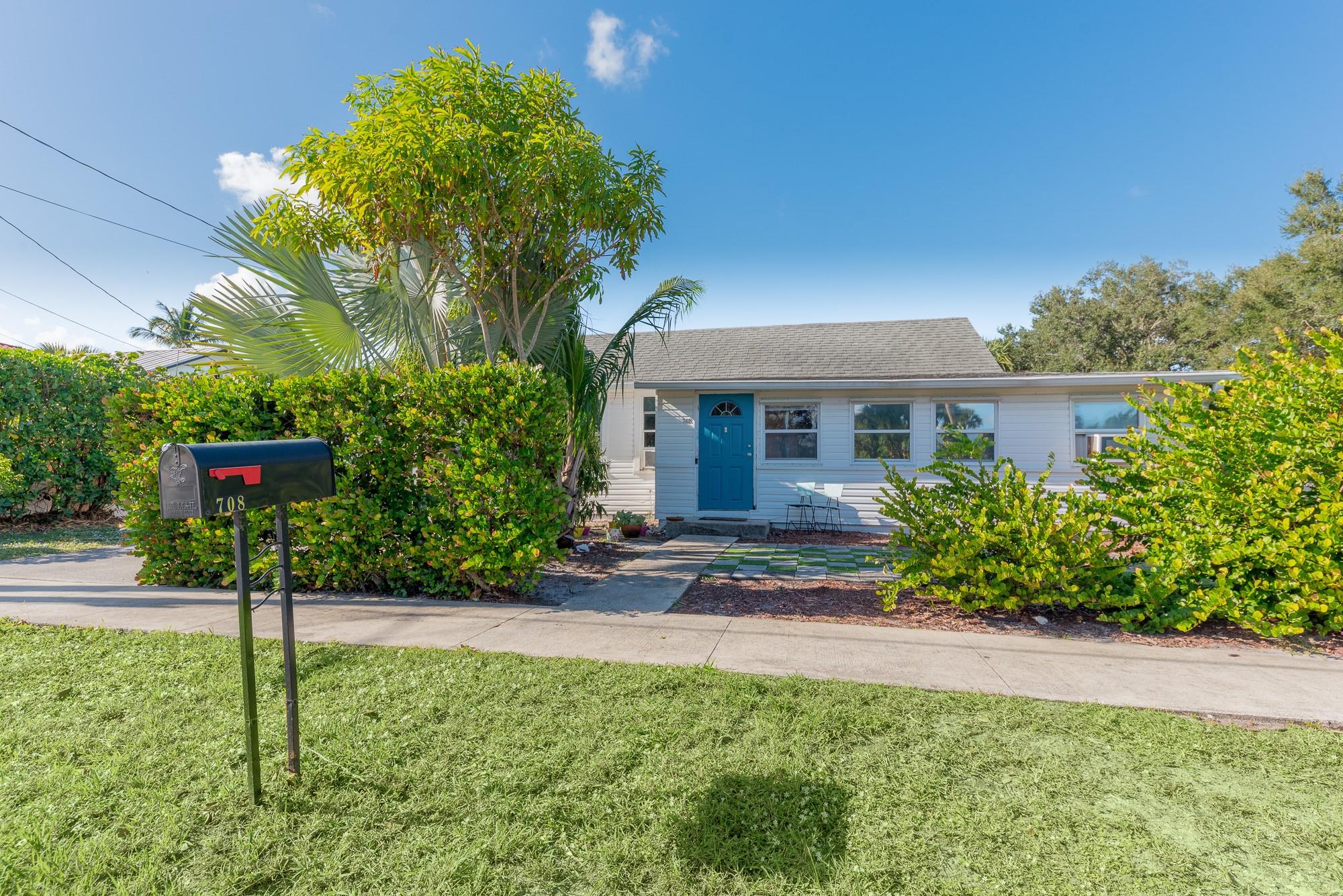 Don’t miss your opportunity to live in this beautiful sought after neighborhood. Built in 1910 this cottage has all of the charm you’ve been looking for as well as a great back yard with storage shed and a yoga hut A short walk to historic downtown Stuart’s restaurants, shops, & waterfront.. This is a wonderful chance to make this home your own or purchase for investment.