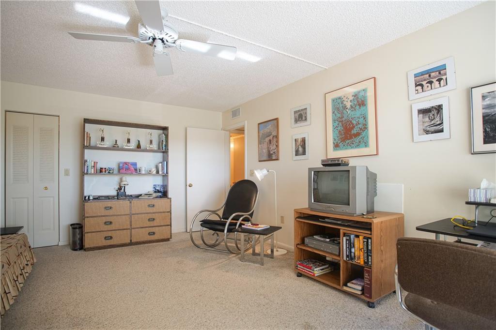 Inverlake - Residential