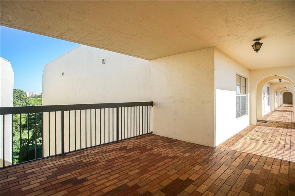 Inverlake - Residential