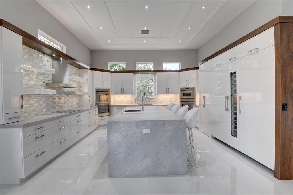 ST ANDREWS COUNTRY CLUB 2 - Residential