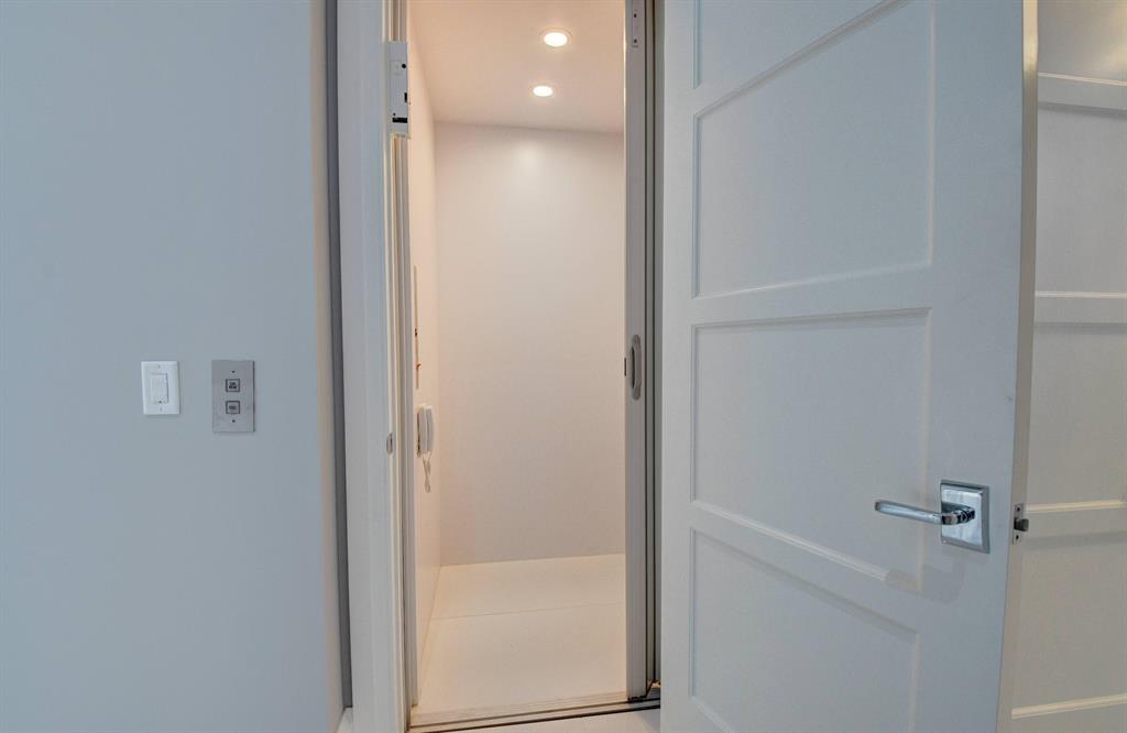 ST ANDREWS COUNTRY CLUB 2 - Residential