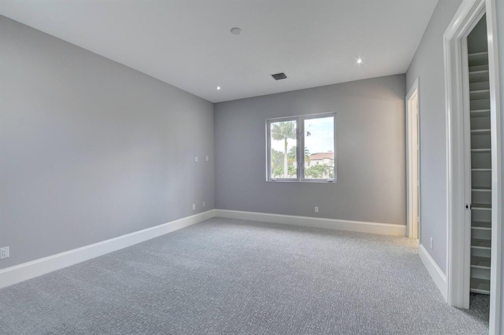 ST ANDREWS COUNTRY CLUB 2 - Residential