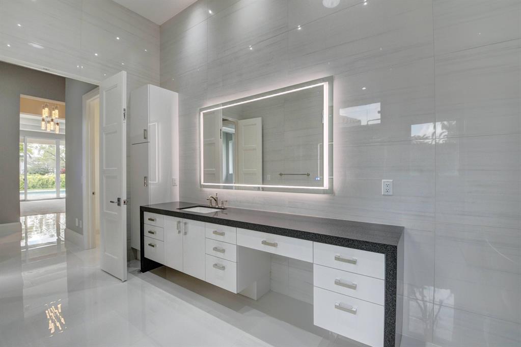 ST ANDREWS COUNTRY CLUB 2 - Residential