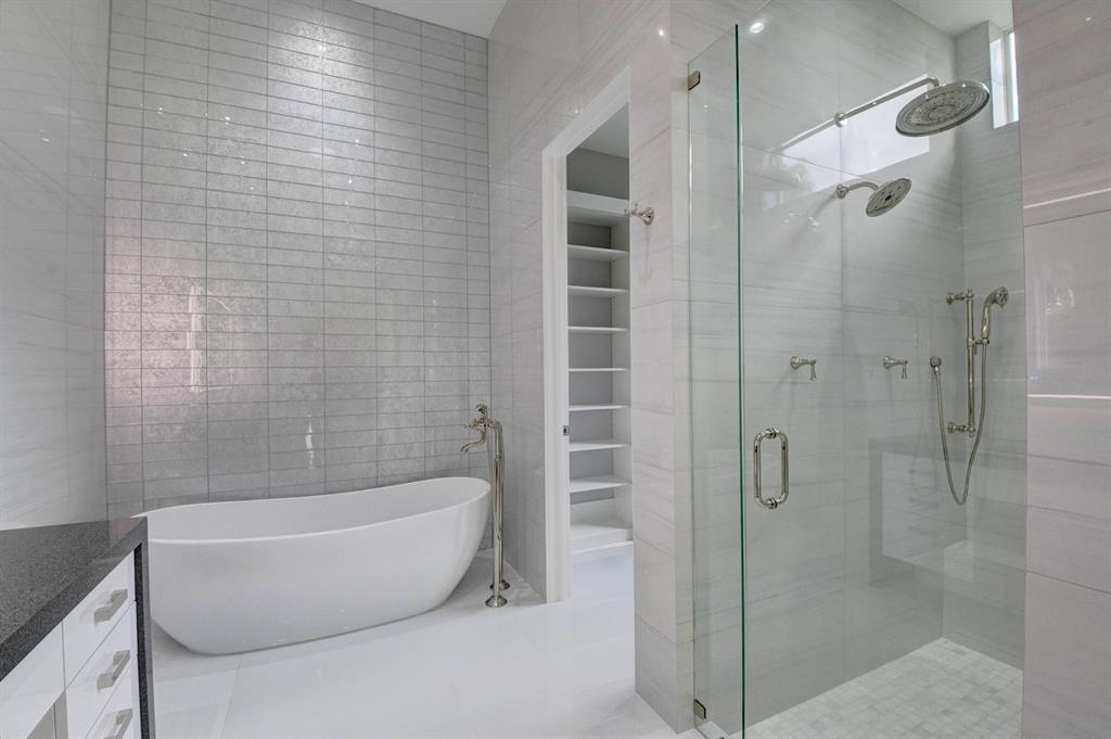 ST ANDREWS COUNTRY CLUB 2 - Residential