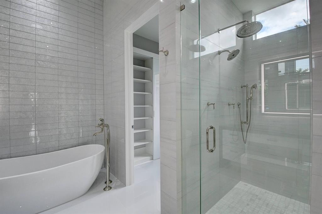 ST ANDREWS COUNTRY CLUB 2 - Residential