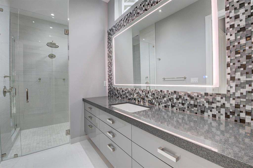 ST ANDREWS COUNTRY CLUB 2 - Residential