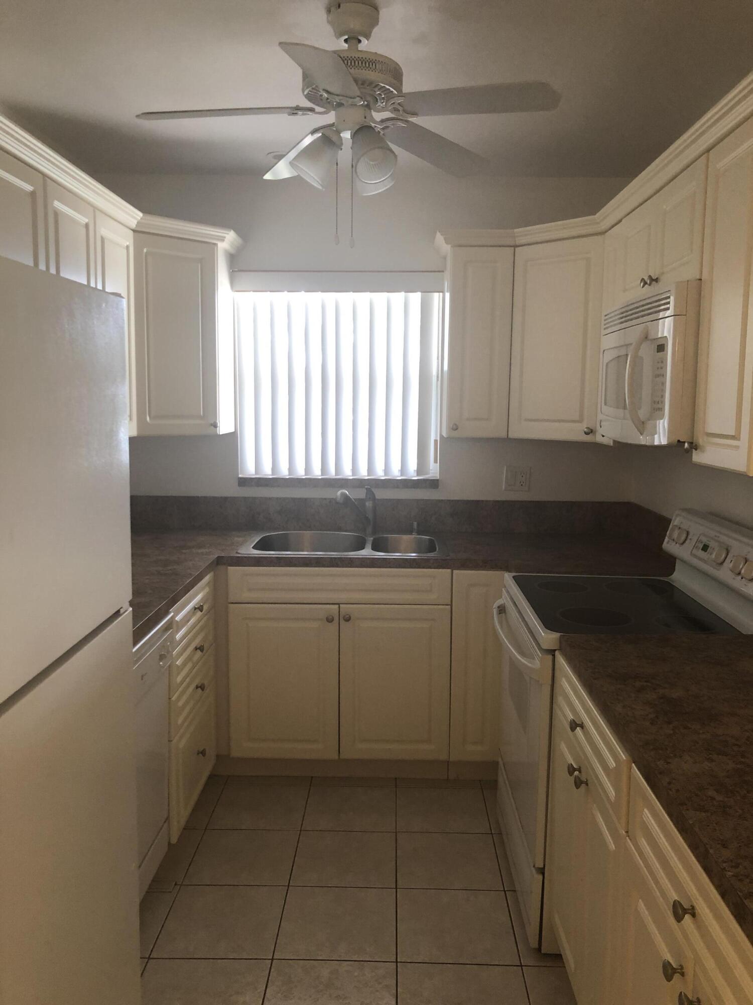 PINE POINT VILLAS CONDO - Residential