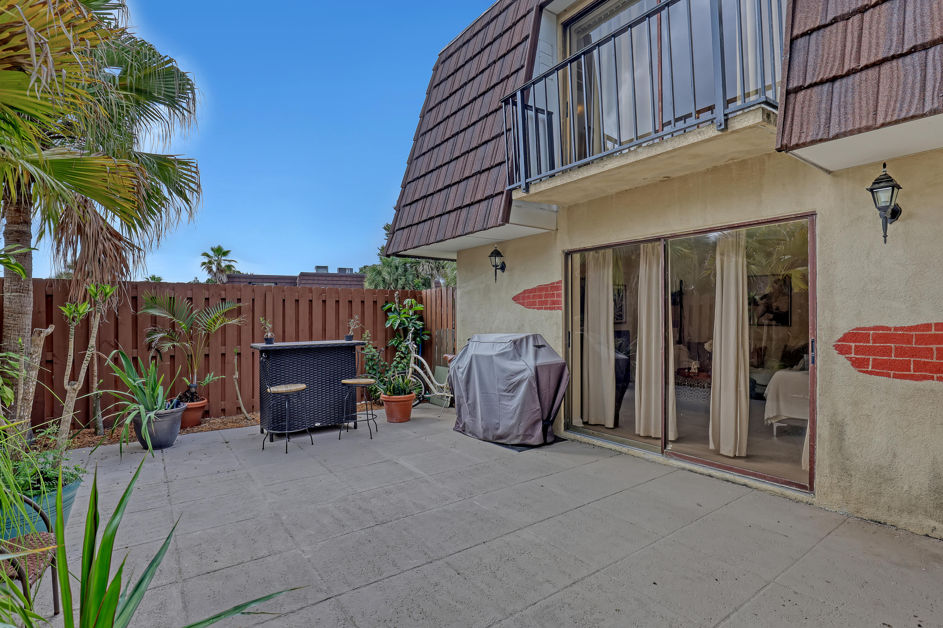 5808 SE Riverboat Drive 304