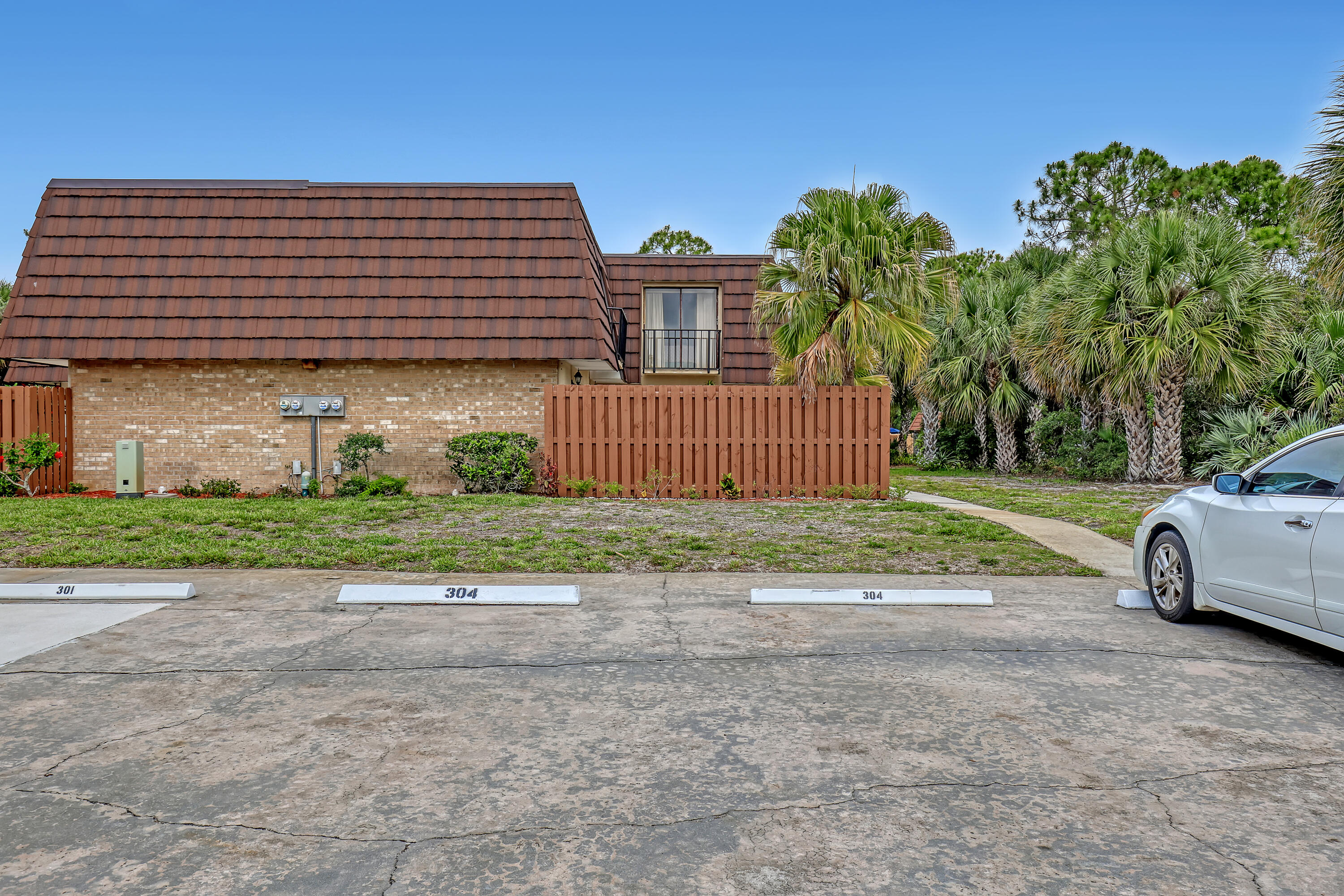 RIVER PINES - Residential