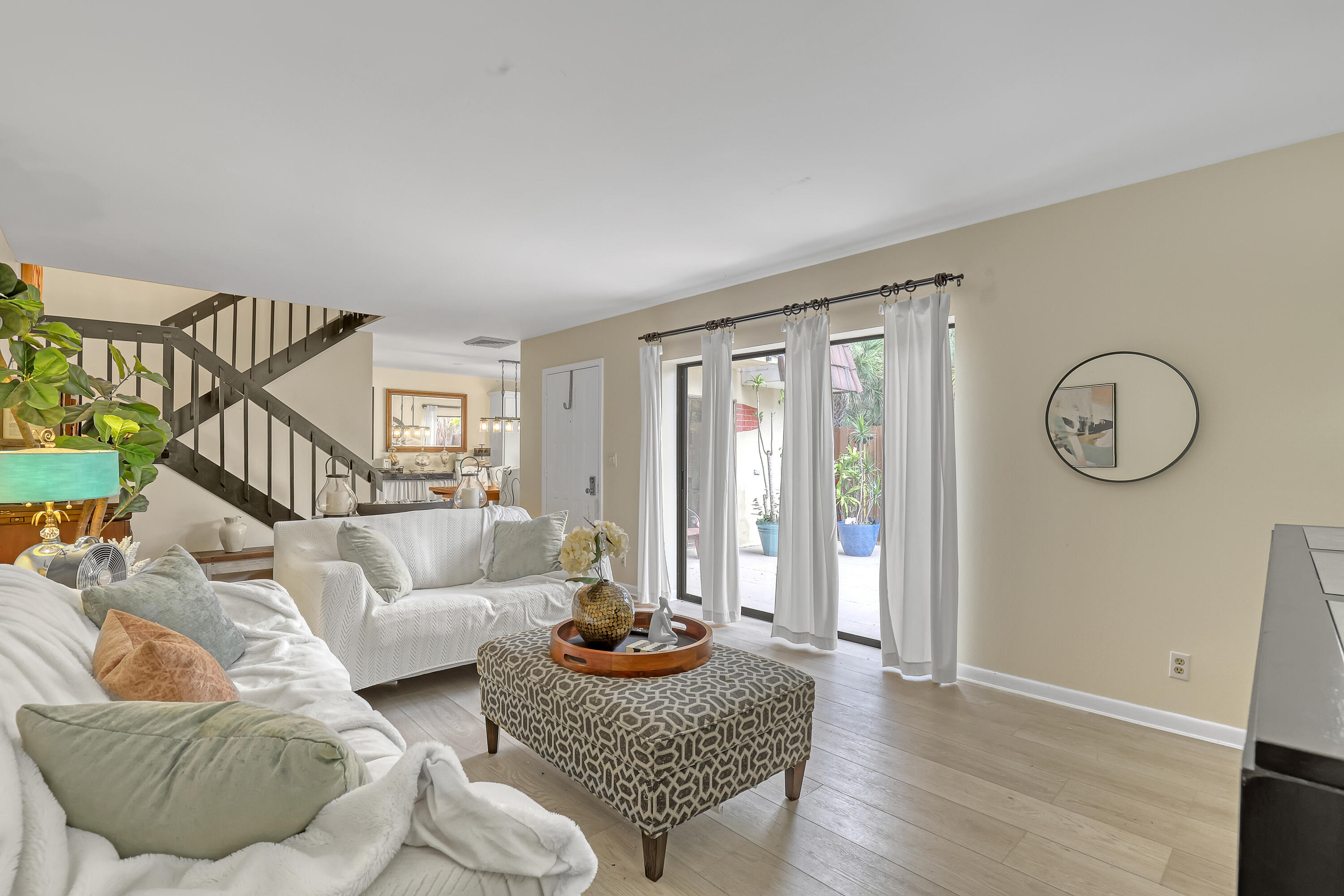RIVER PINES - Residential