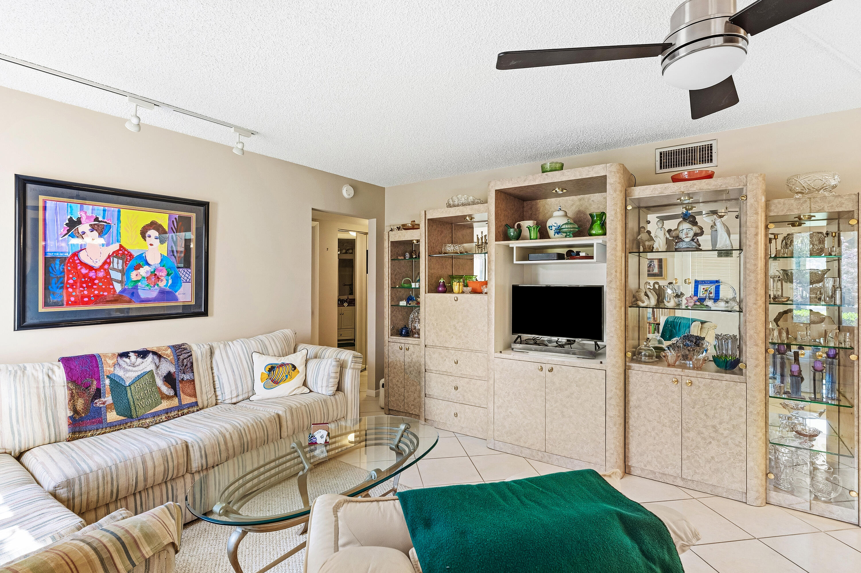 PINE RIDGE SOUTH III CONDO - Residential