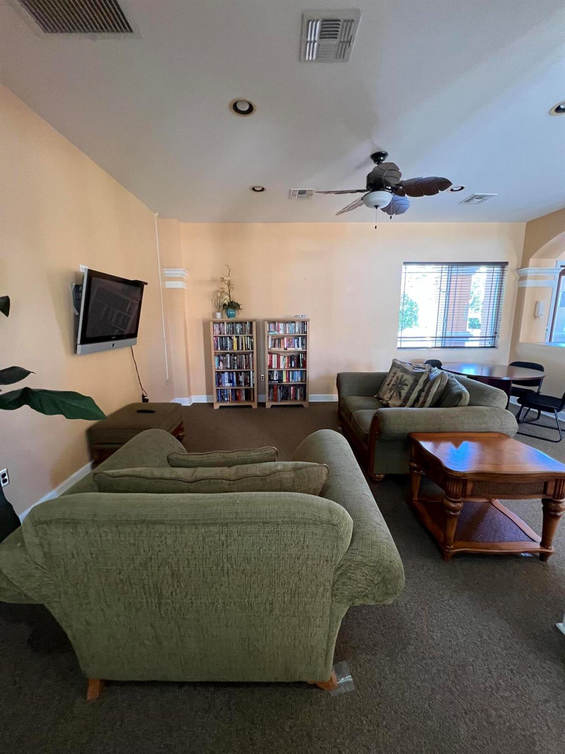 THE CLUB AT ST LUCIE WEST - Residential Lease