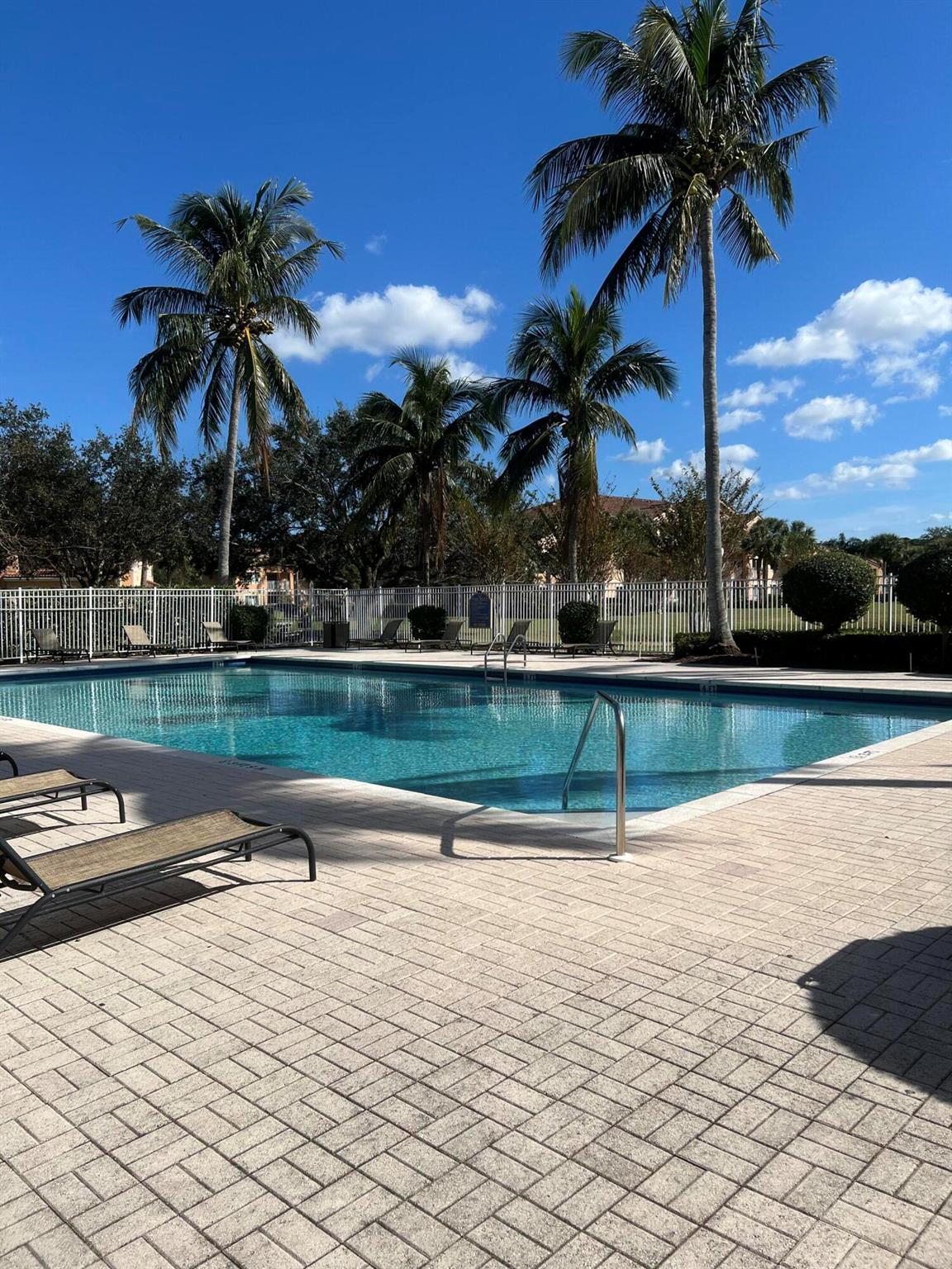 THE CLUB AT ST LUCIE WEST - Residential Lease
