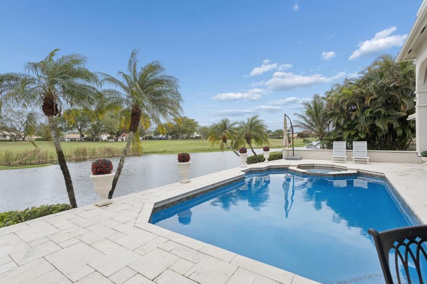 FAIRWAYS AT EAGLE TRACE - Residential