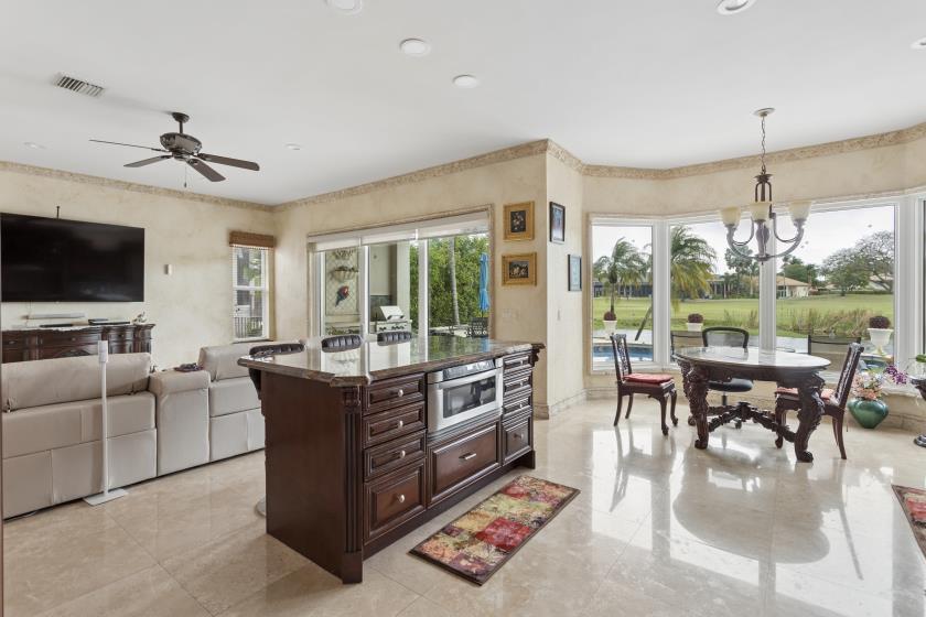 FAIRWAYS AT EAGLE TRACE - Residential