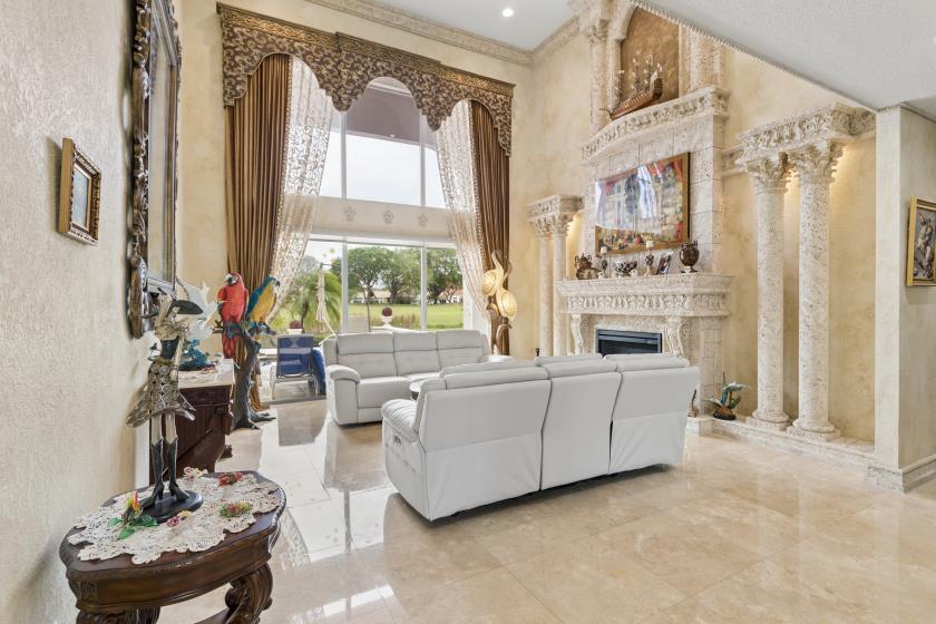 FAIRWAYS AT EAGLE TRACE - Residential