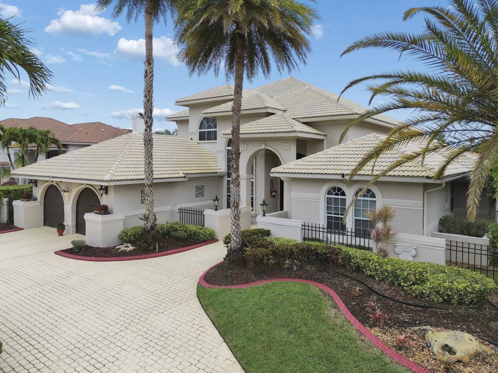 FAIRWAYS AT EAGLE TRACE - Residential