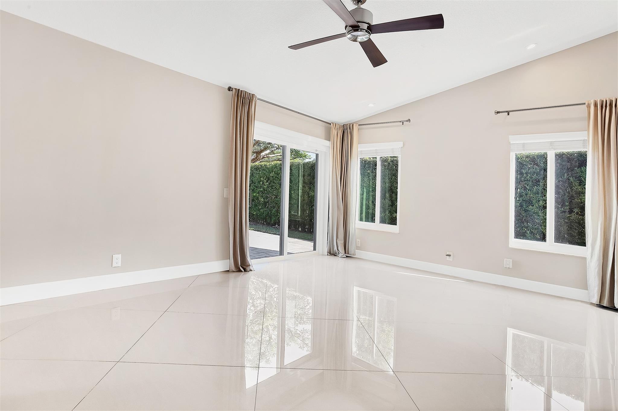 Sectors 9 & 10-Parcel G - Residential