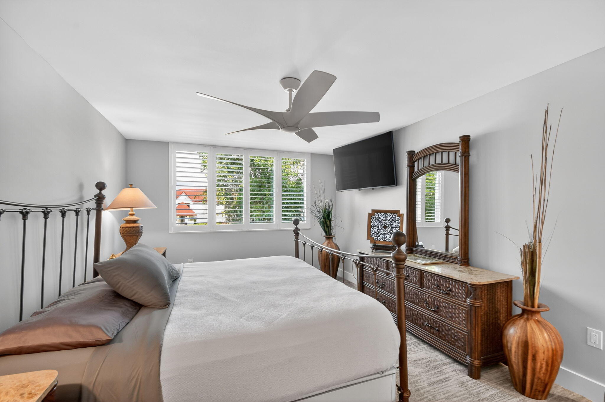 HALF MOON BAY CONDO - Residential