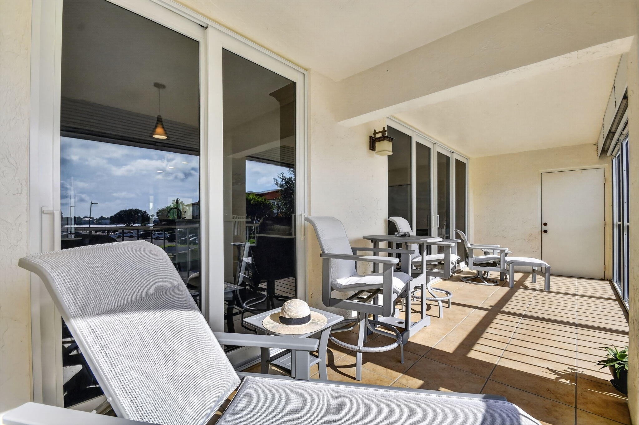 HALF MOON BAY CONDO - Residential