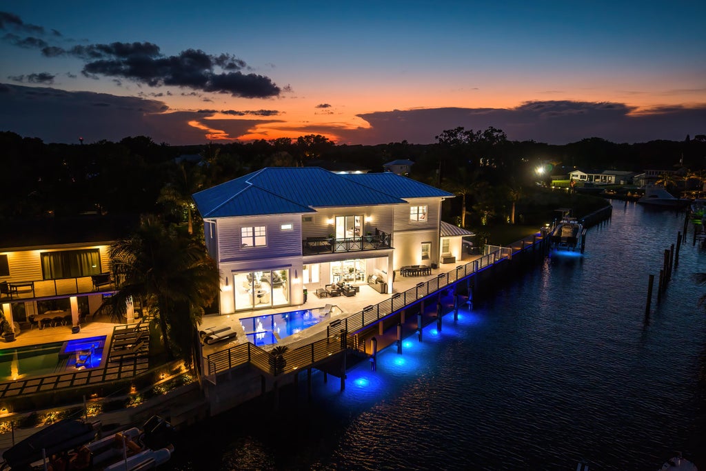 Photo of 12898 S Shore Drive, Palm Beach Gardens, FL 33410 (MLS # B26076193)