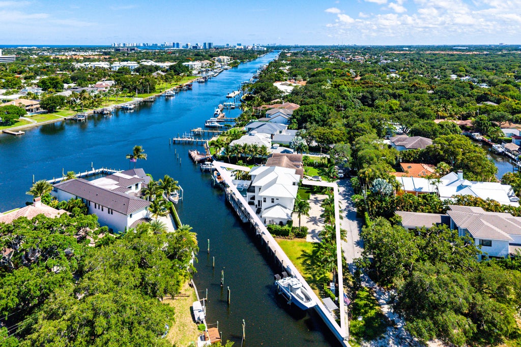 Photo of 12898 S Shore Drive, Palm Beach Gardens, FL 33410 (MLS # B26076193)