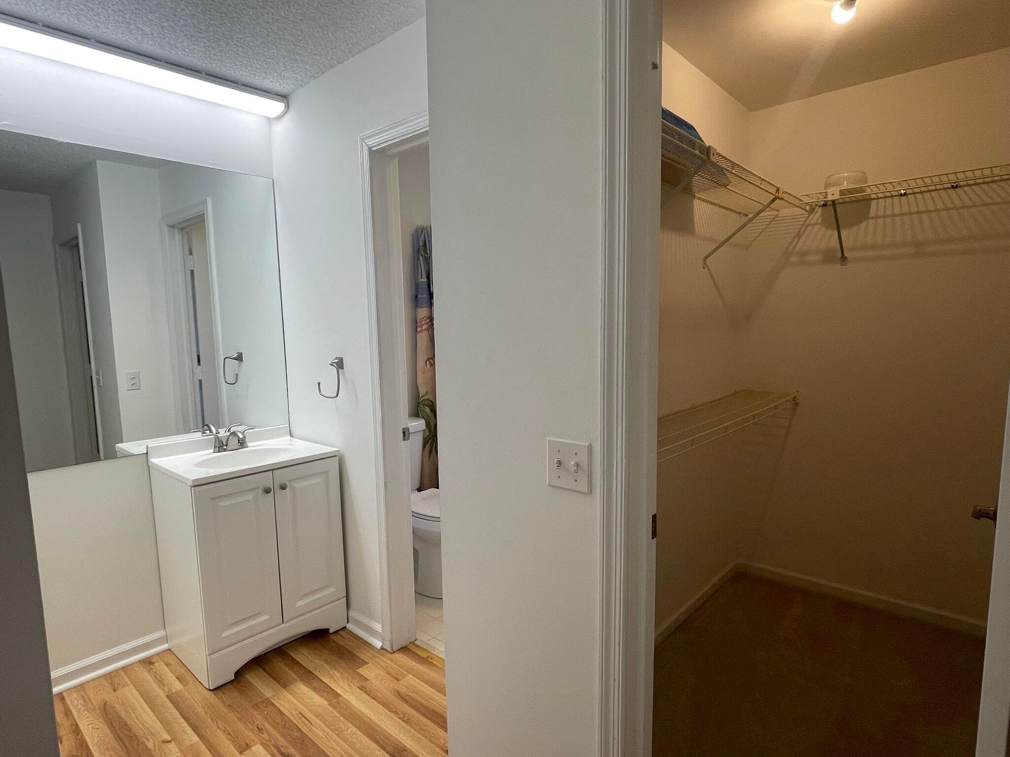 GREENTREE VILLAS - Residential Lease