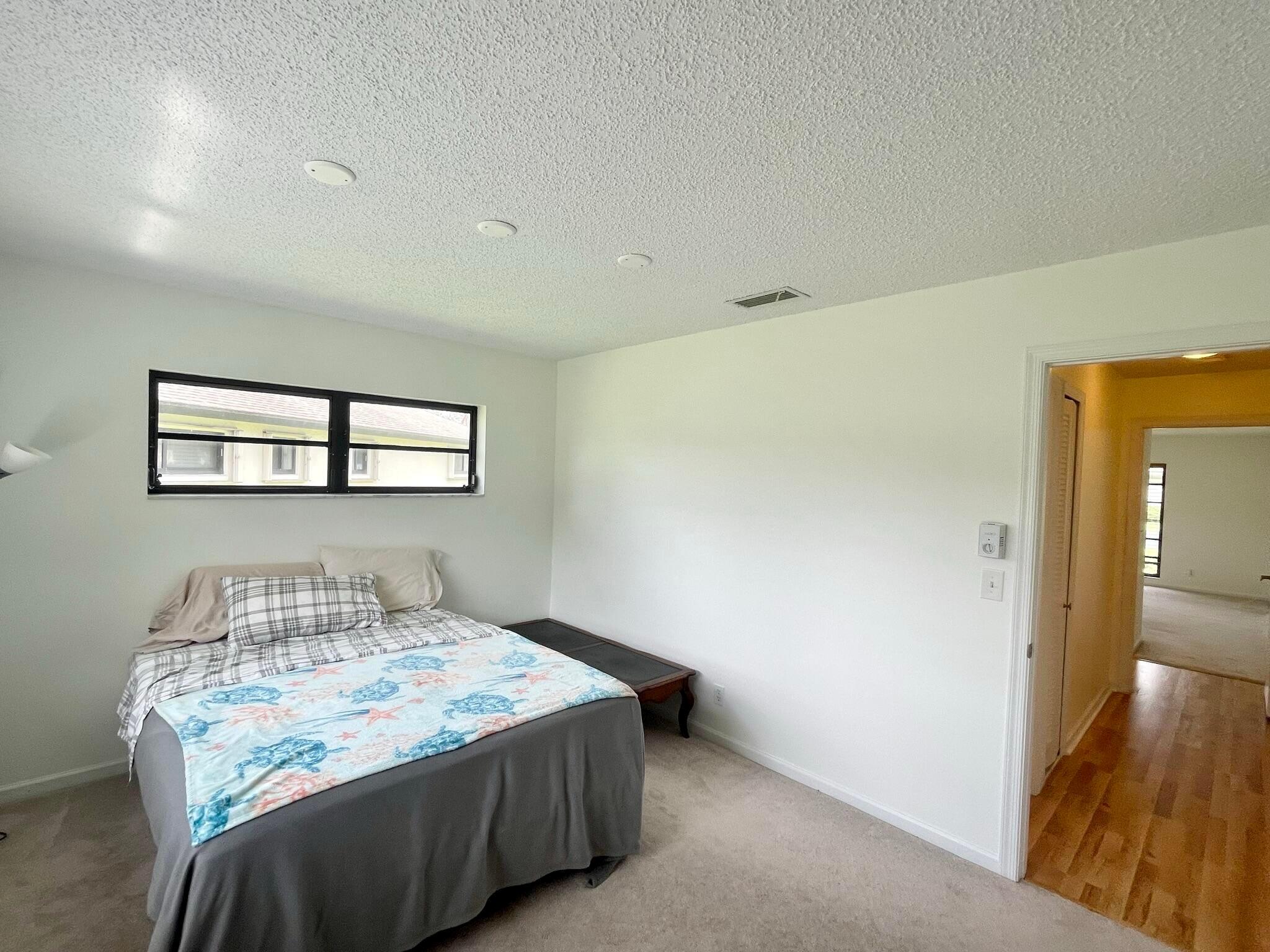 GREENTREE VILLAS - Residential Lease