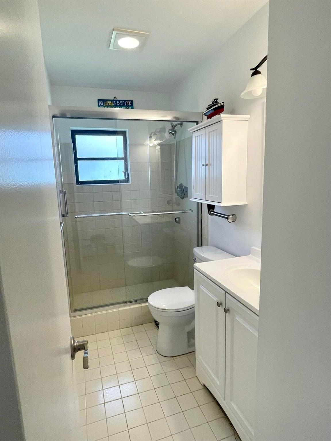 GREENTREE VILLAS - Residential Lease