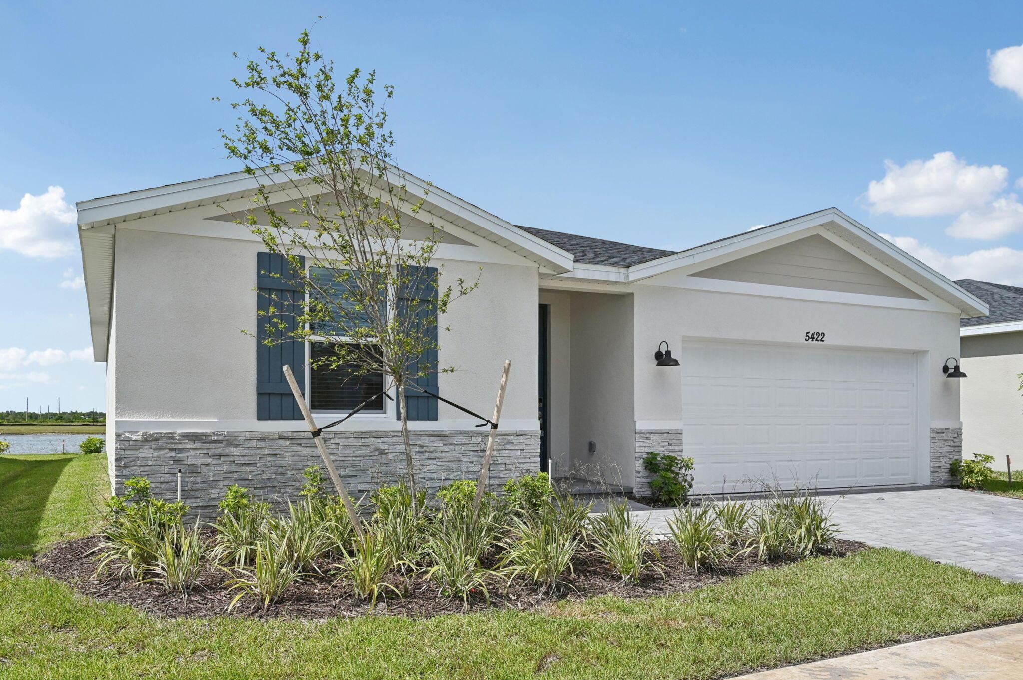 5422 Hampton Park Circle, Vero Beach, FL, 32966/$413,490 1 5422 Hampton Park Circle