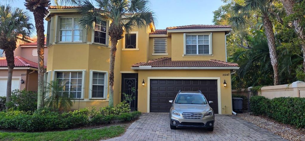 Photo of 10247 Isle Wynd Court, Boynton Beach, FL 33437 (MLS # R11166279)
