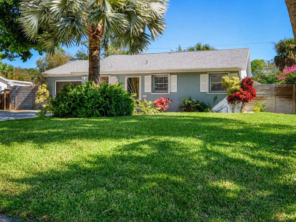 Photo of 361 Toledo Street, Sebastian, FL 32958 (MLS # B26062600)