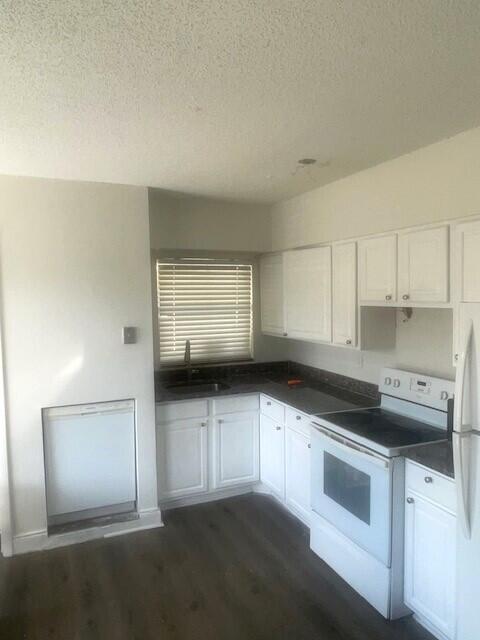 FT LAUDERDALE ESTATES - Residential Income