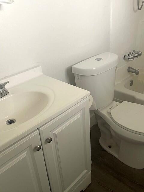 FT LAUDERDALE ESTATES - Residential Income