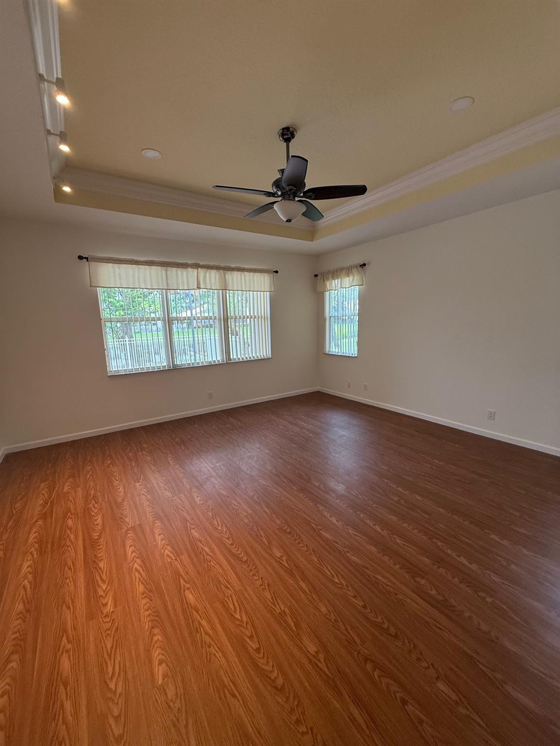 AVALON ESTATES - Residential