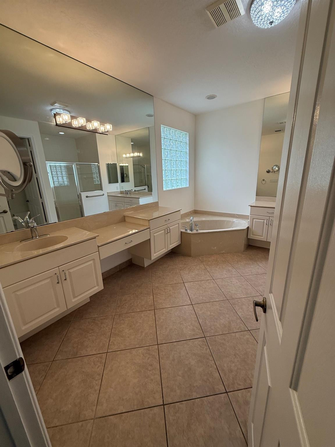 AVALON ESTATES - Residential