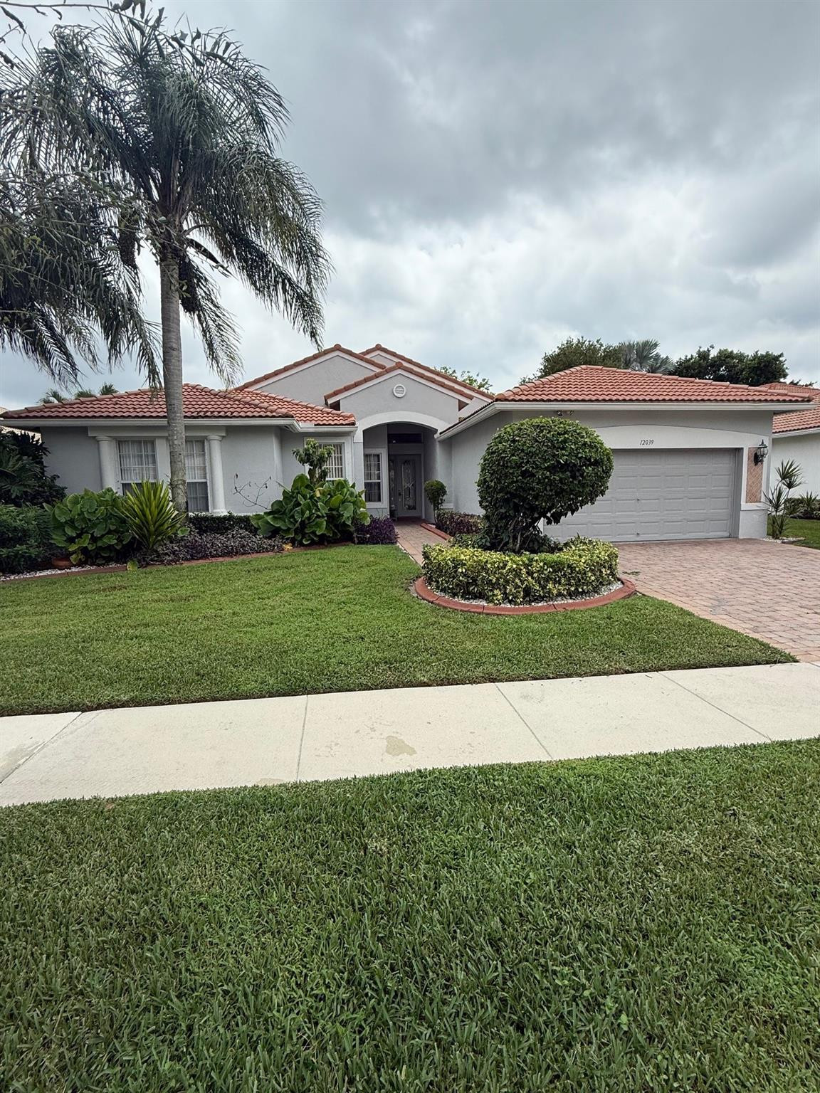 AVALON ESTATES - Residential