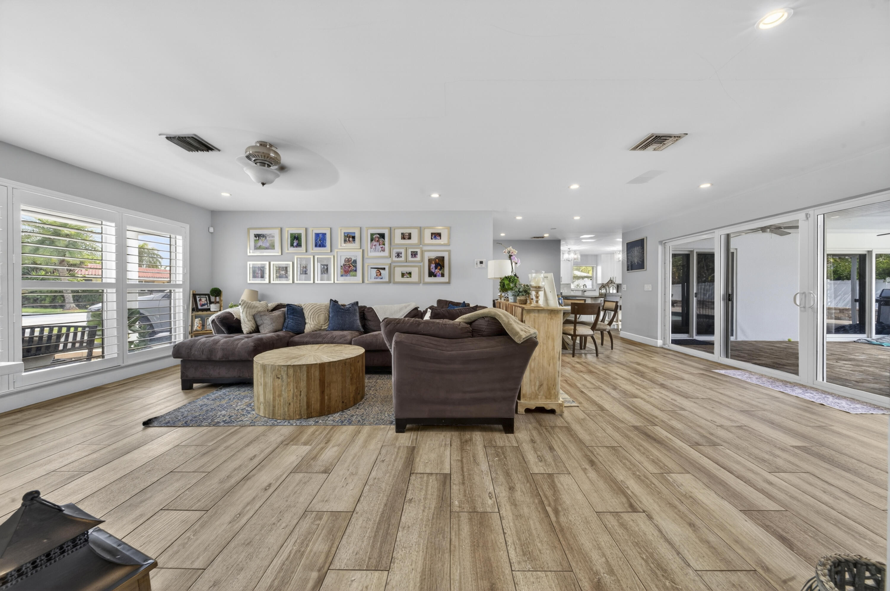 LIGHTHOUSE POINT 6TH SEC - Residential