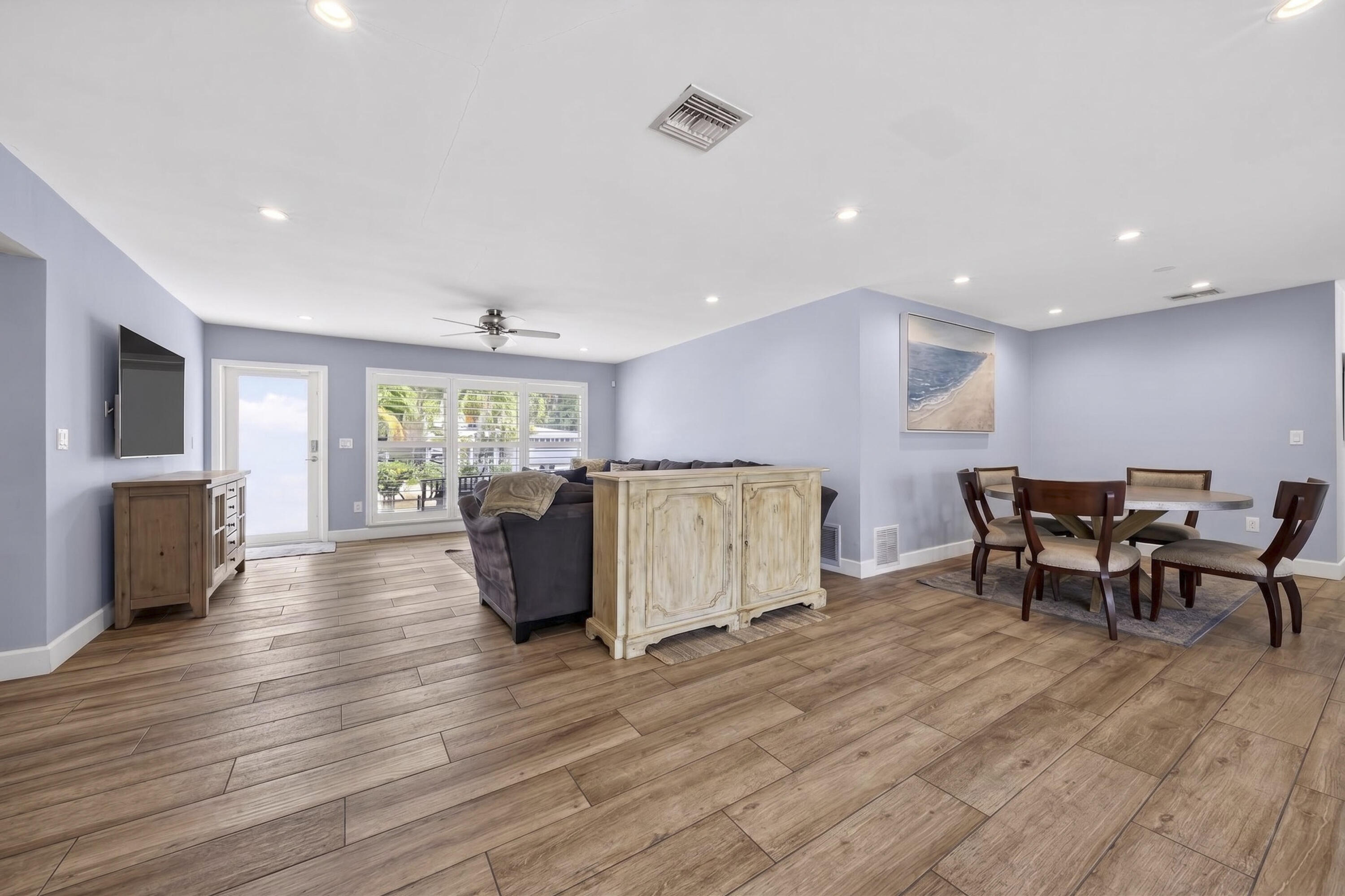 LIGHTHOUSE POINT 6TH SEC - Residential