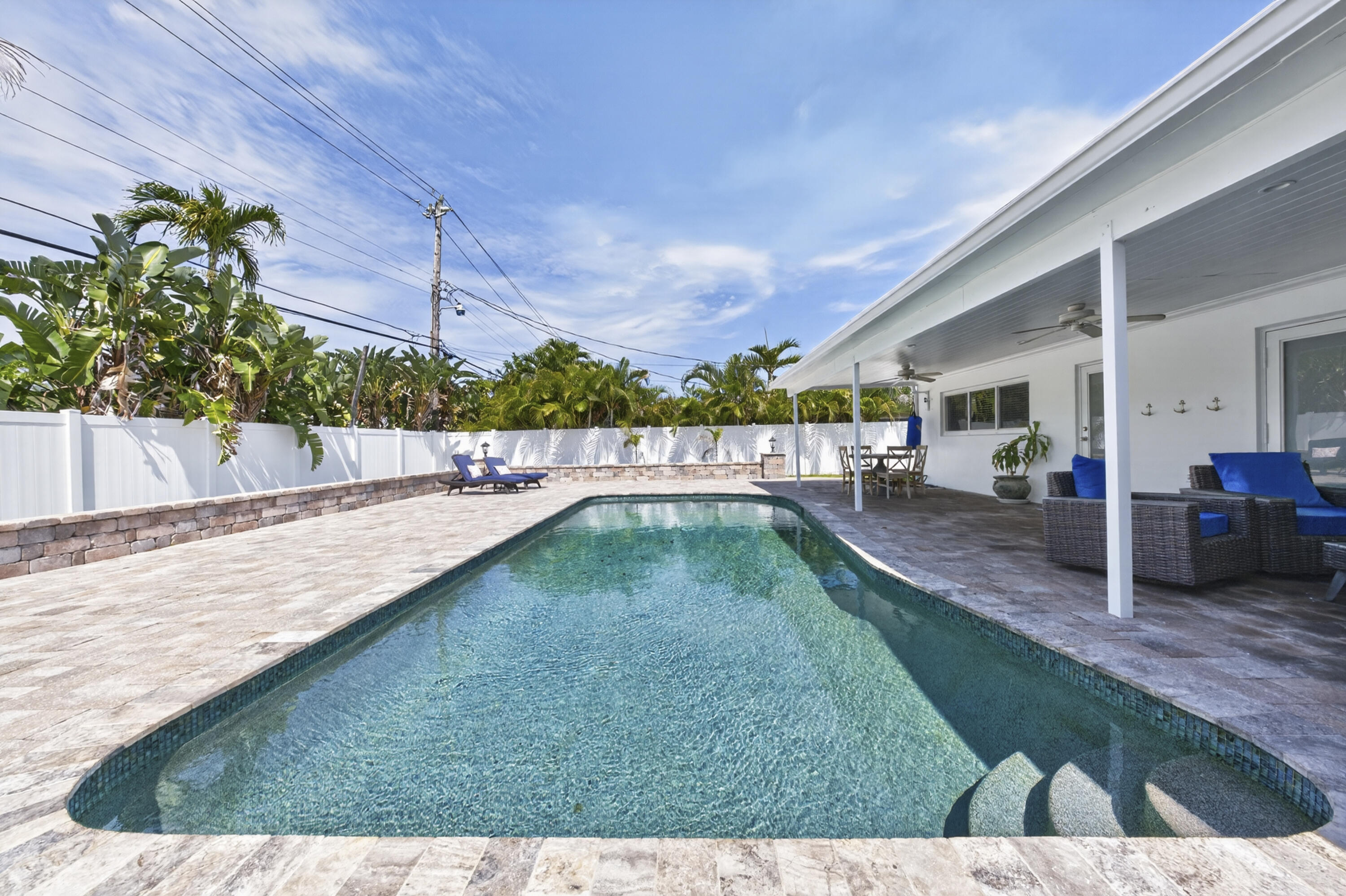 LIGHTHOUSE POINT 6TH SEC - Residential