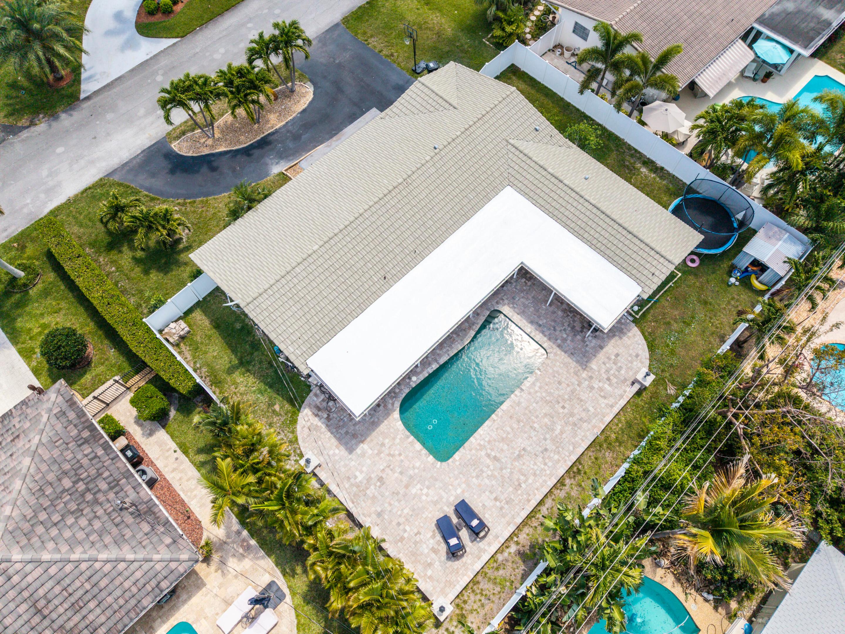 LIGHTHOUSE POINT 6TH SEC - Residential
